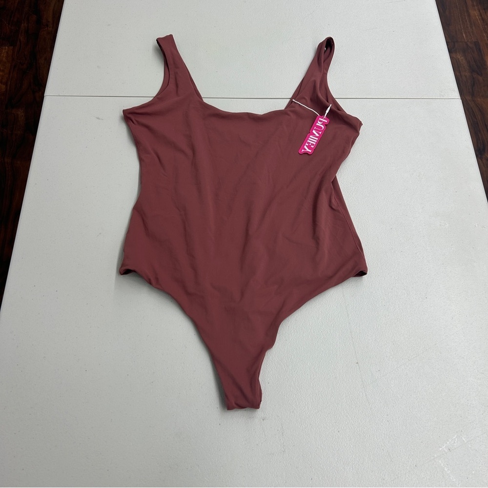 Pumiey Large Body Suit In Merlot